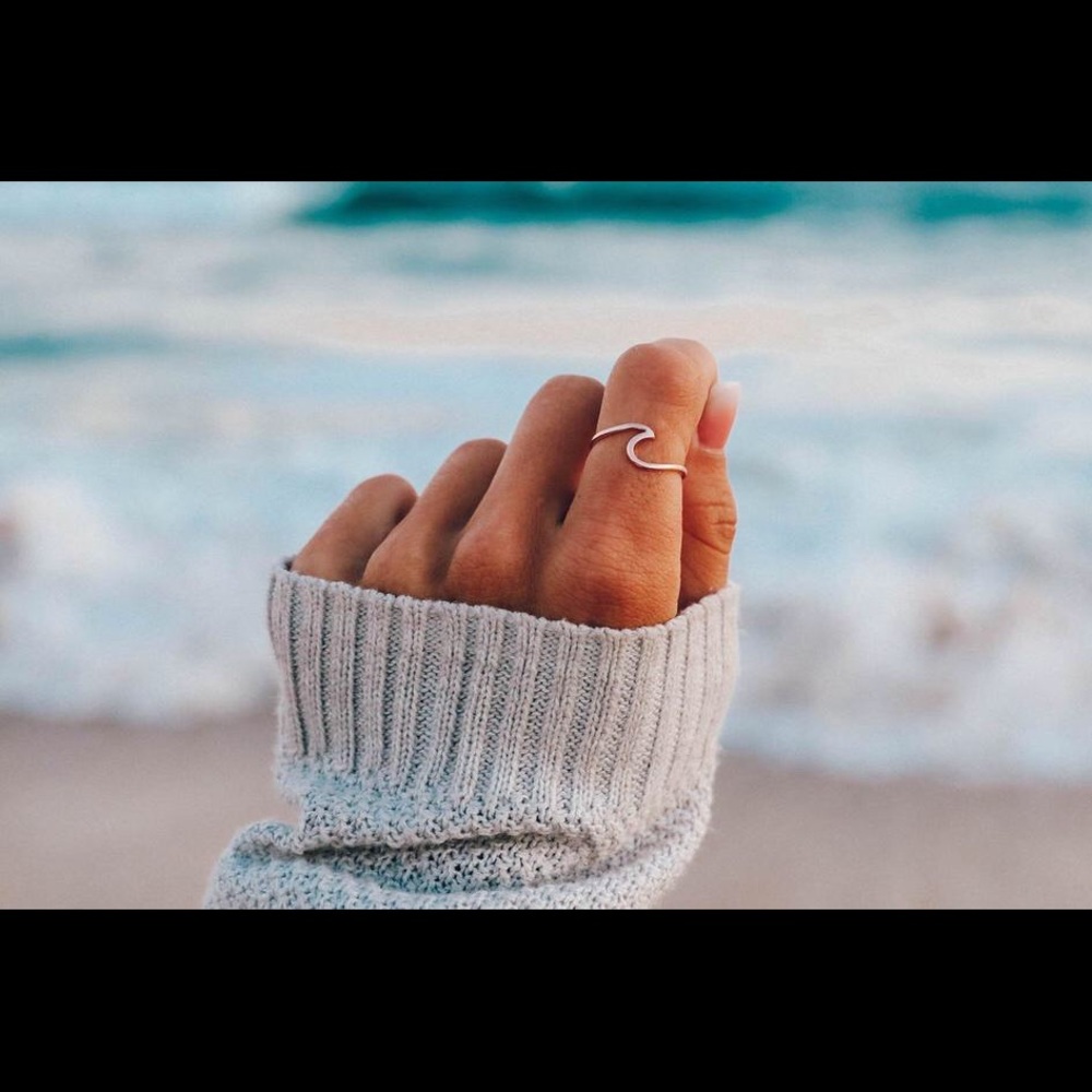 Puravida wave rose gold ring 🌊💧